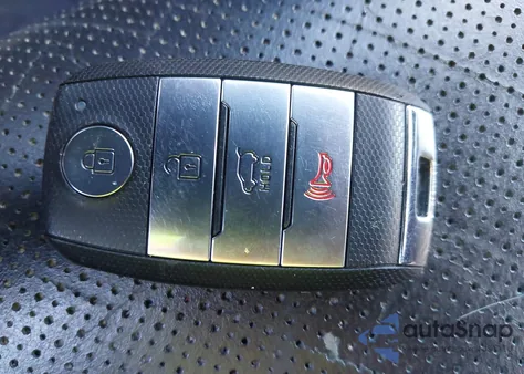 2017 Kia Sportage Ex z USA, uszkodzony, nr VIN KNDPN3AC2H7109881